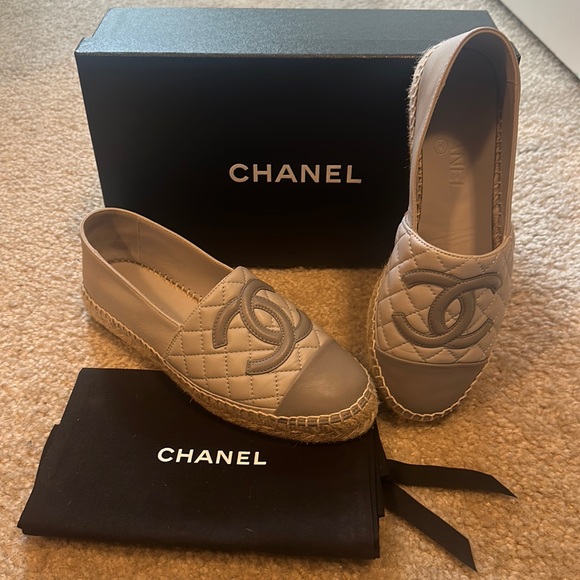 Chanel Espadrilles in size 37 - Picture 1 of 3
